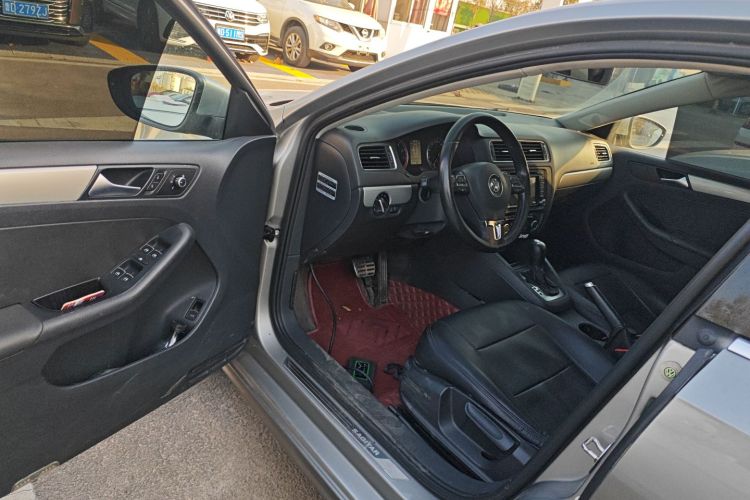 大众 速腾 2014款 改款 1.4TSI 自动豪华型中控内饰20