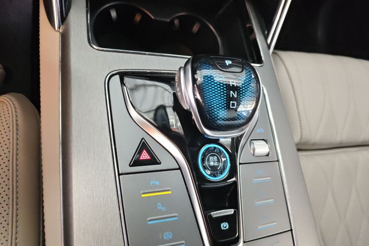 比亚迪 唐新能源 2024款 EV 冠军版 600KM 尊享型局部细节18