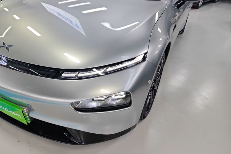 小鹏P7 2022款 670N+局部细节36