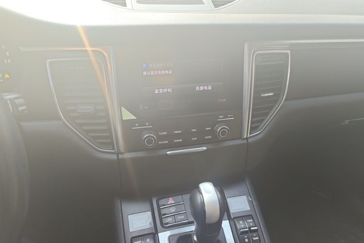 保时捷 2017款  Macan 2.0T中控内饰16