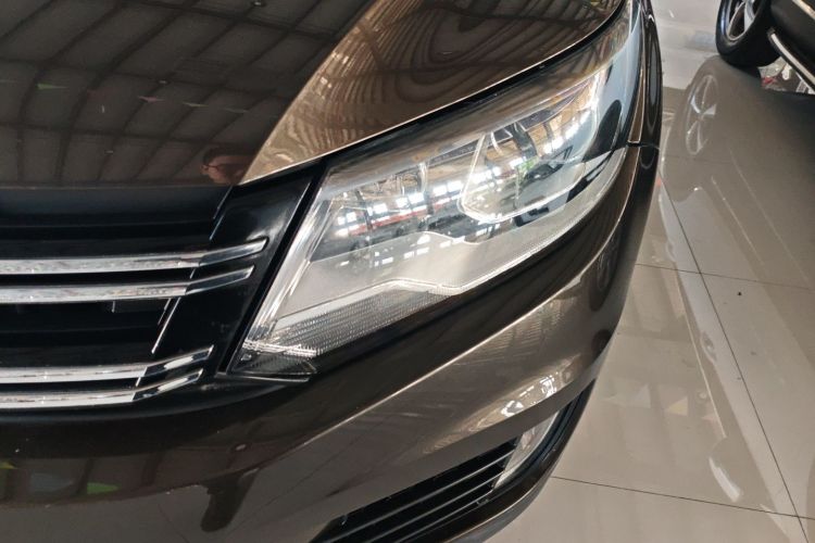 大众 途观 2017款 300TSI 自动两驱丝绸之路风尚版局部细节36