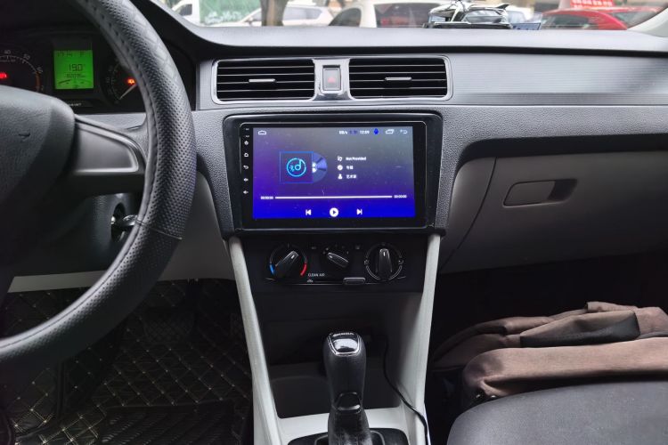 斯柯达 昕锐 2016款 1.6L 自动前行版中控内饰16