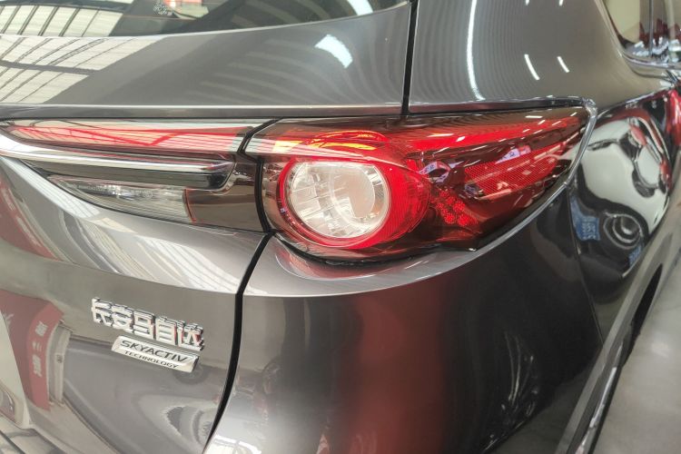 马自达CX-8 2019款 2.5L 两驱尊贵型车身外观6006