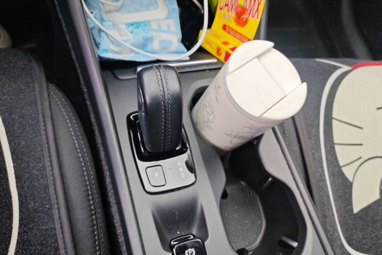 沃尔沃XC40 2021款 T4 四驱智行时尚版中控内饰18