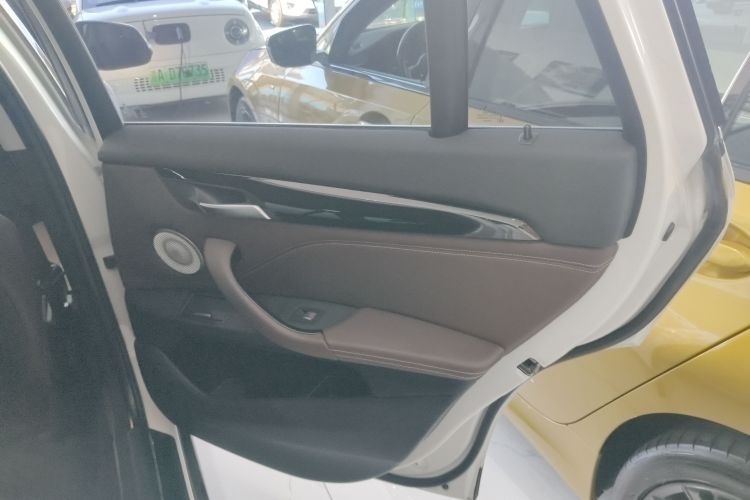 宝马X1 2021款 改款 sDrive25Li 领先型中控内饰45