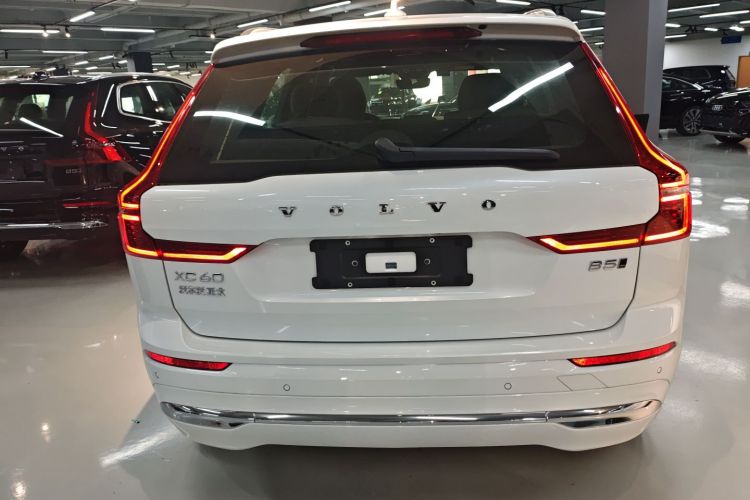 沃尔沃XC60 2026款 B5 四驱智远豪华版车身外观6004