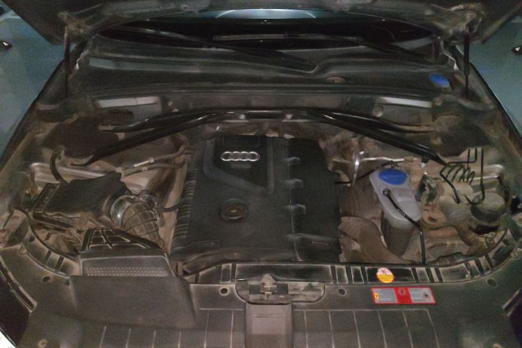 奥迪Q5 2011款 2.0TFSI 技术型局部细节24