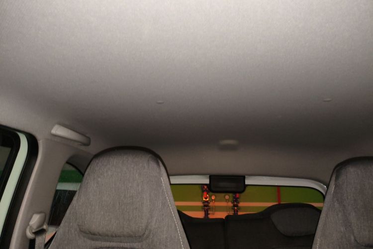 五菱汽车 宏光MINIEV 2021款 马卡龙时尚款 磷酸铁锂中控内饰22