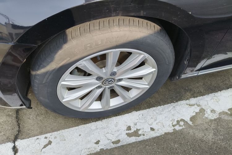 大众 迈腾 2018款 330TSI DSG 领先型车身外观6001