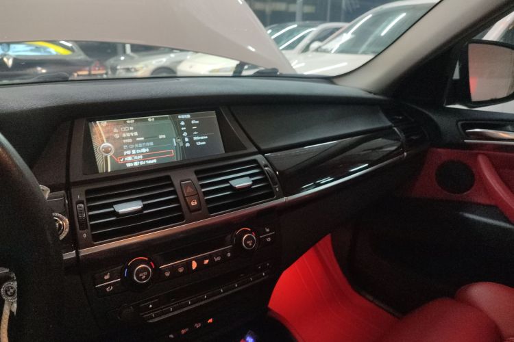 宝马X6 2014款 xDrive35i 运动型中控内饰16