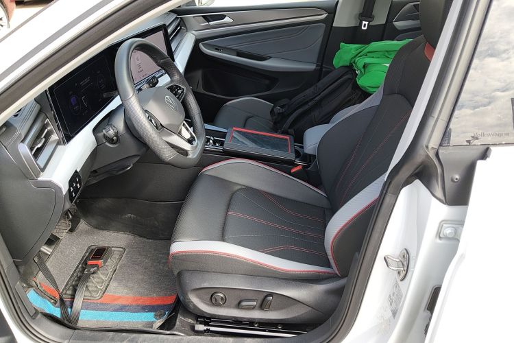 大众 2024款 凌渡L 280TSI DSG酷辣版局部细节19