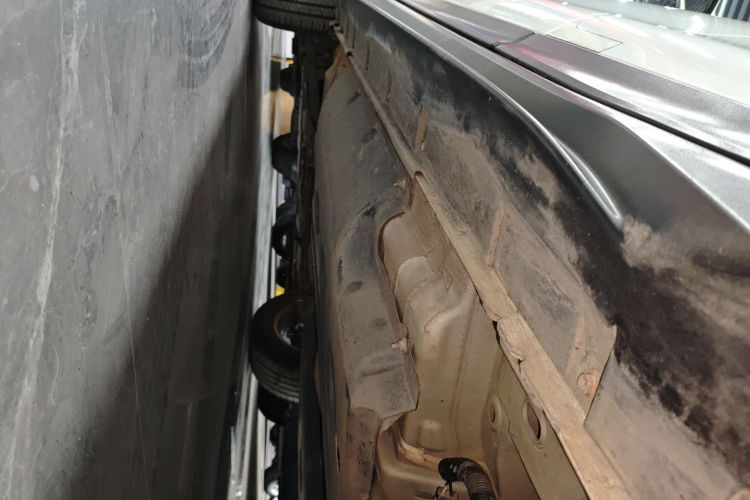 日产 奇骏 2019款 2.0L CVT舒适版 2WD局部细节9002