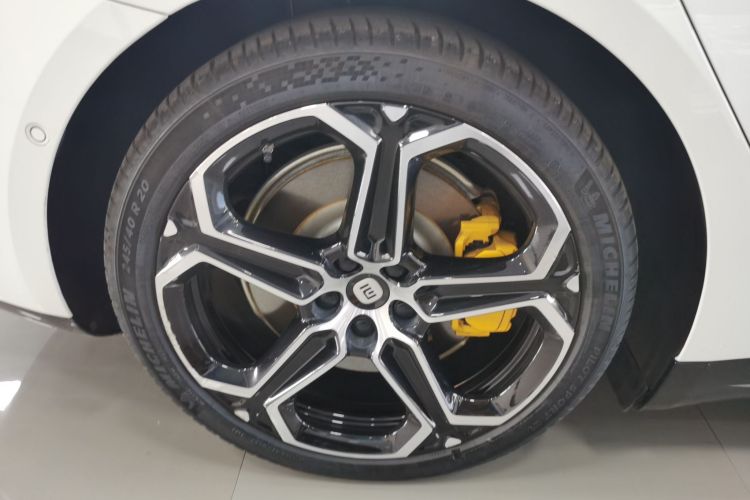 小米汽车 小米SU7 2024款 后驱超长续航高阶智驾Pro版车身外观6008