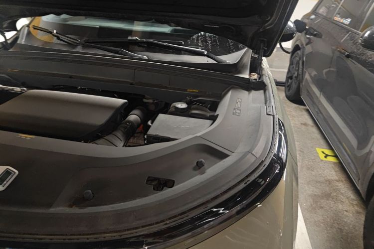 理想汽车 理想L8 2023款 Pro局部细节9007