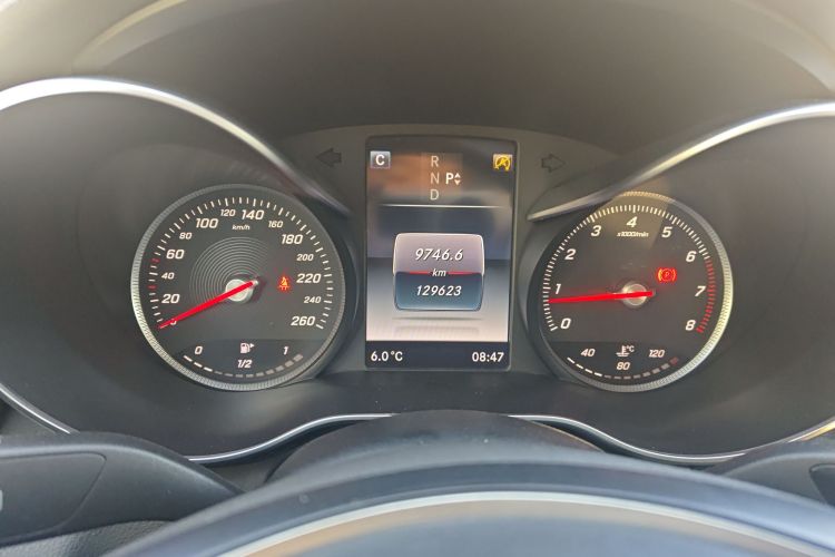 奔驰C级 2015款 改款 C 200 L 运动型中控内饰14