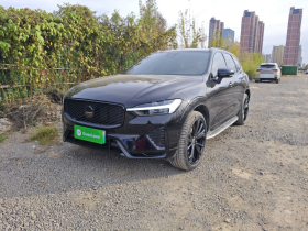 沃尔沃XC60新能源 2026款 插电式混动 长续航四驱智远极夜黑版