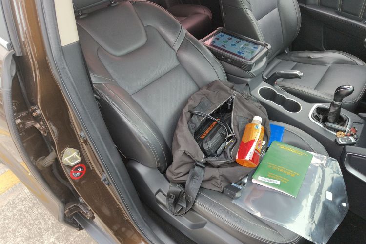 吉利汽车 远景X6 2016款 1.8L 手动豪华型局部细节41