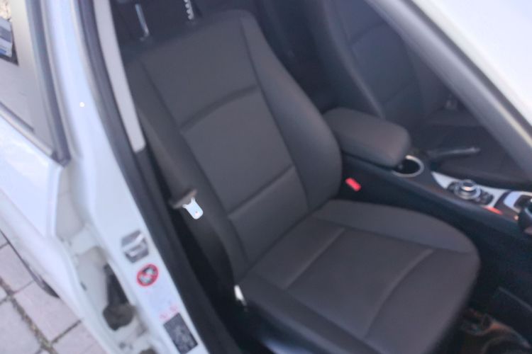 宝马X1 2014款 sDrive18i 领先型局部细节41