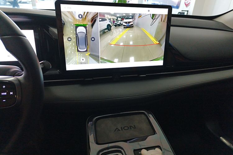 埃安 AION S Plus 2021款 70 智领版中控内饰16