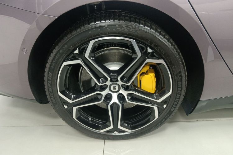 小米汽车 小米SU7 2024款 后驱长续航智驾版车身外观6008