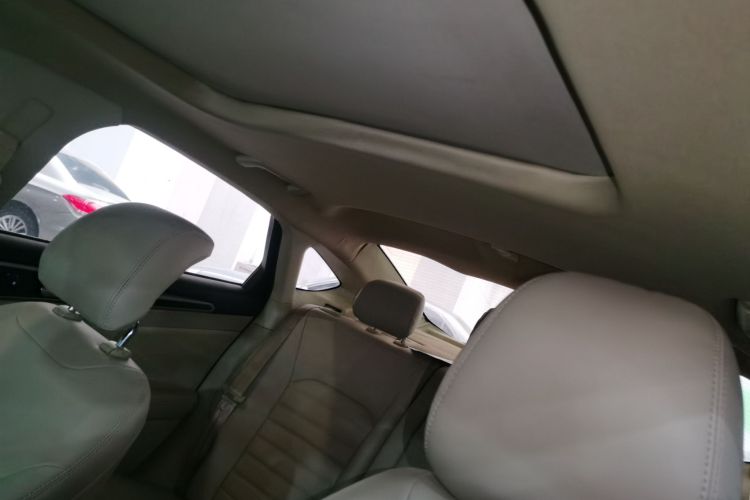 福特 蒙迪欧 2013款 2.0L GTDi200豪华型局部细节22