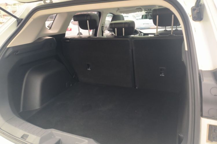 哈弗H6 2019款 2.0GDIT 自动冠军版 国V机舱底盘23