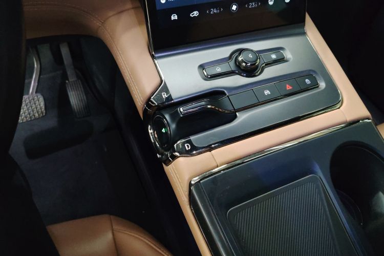 蔚来ES6 2020款 600KM 运动版中控内饰18