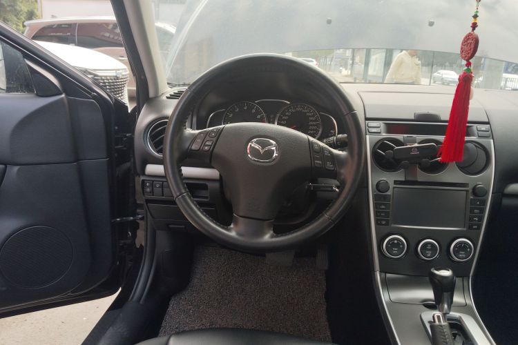 马自达6 2015款 2.0L 自动时尚型局部细节13