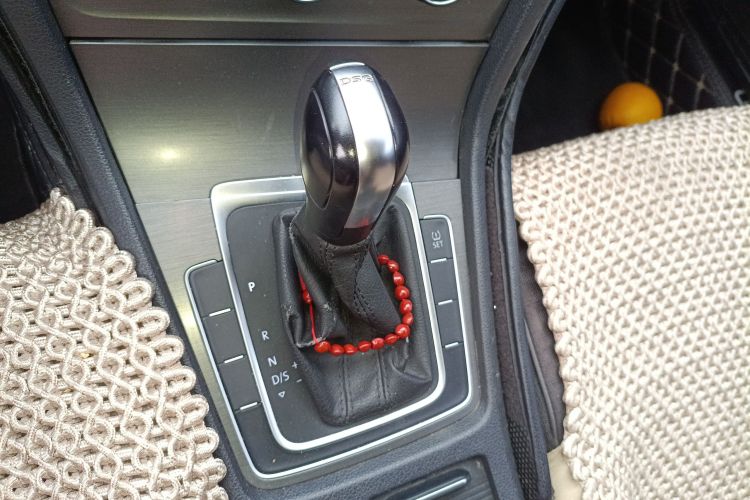 大众 高尔夫 2015款 1.4TSI 自动舒适型中控内饰18