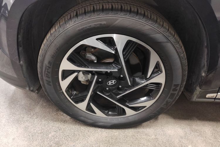 现代 库斯途 2022款 270TGDi 智爱旗舰版 TOP车身外观6007