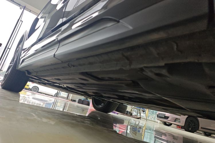 领克05 2020款 2.0TD 四驱时间限量版局部细节9002