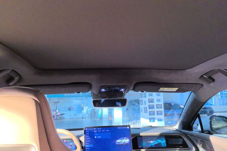 腾势N7 2023款 长续航性能版中控内饰22