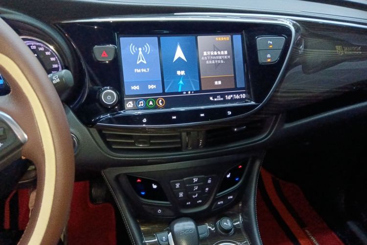 别克 昂科威 2020款 20T 两驱精英型中控内饰16