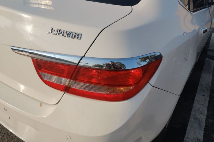 别克 英朗 2013款 GT 1.6L 自动时尚版车身外观6006