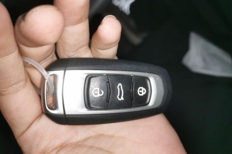 吉利银河 2024款 熊猫mini 200km 耐力熊中控内饰11