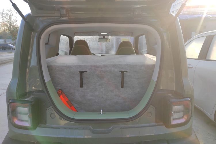 吉利银河 2025款 210km 熊猫骑士局部细节23