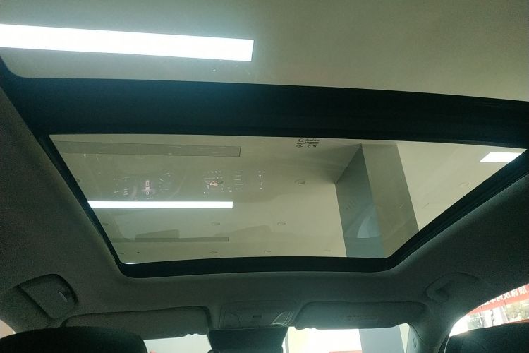 红旗HS5 2023款 2.0T 旗享Pro版局部细节22