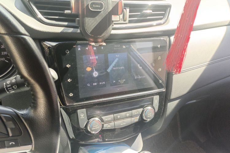 日产 奇骏 2021款 2.0L CVT 2WD XL Premium智联尊享版局部细节16