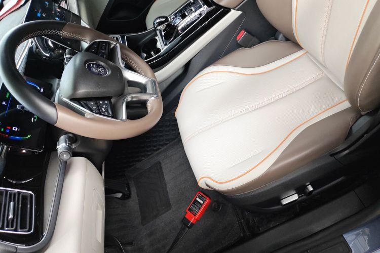 比亚迪 秦PLUS 2024款 荣耀版 EV 510KM超越型中控内饰19