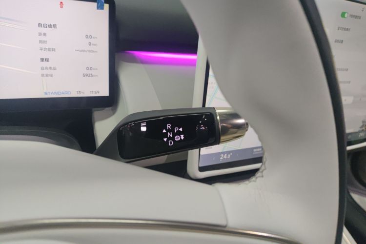 小鹏P7+ 2024款 长续航 Max中控内饰18