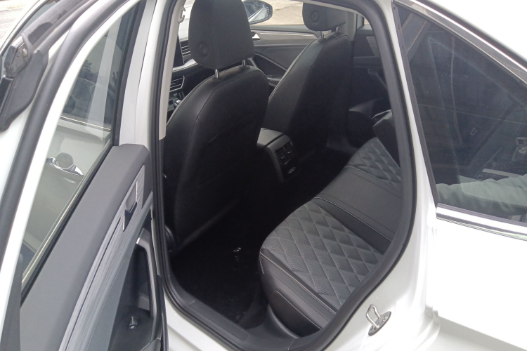 大众 速腾 2023款 300TSI DSG超越版中控内饰21