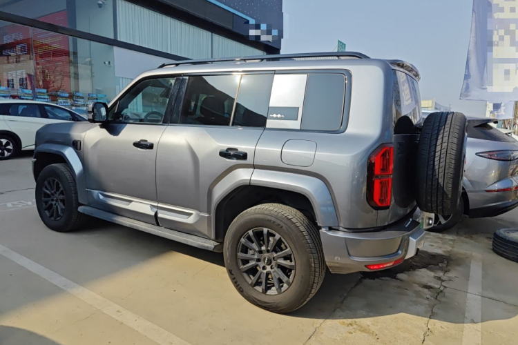 方程豹 豹5 2025款 天神智驾Ultra版车身外观4