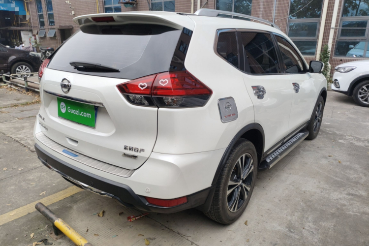 日产 奇骏 2021款 2.5L CVT 4WD XL ITS豪华领航版车身外观7