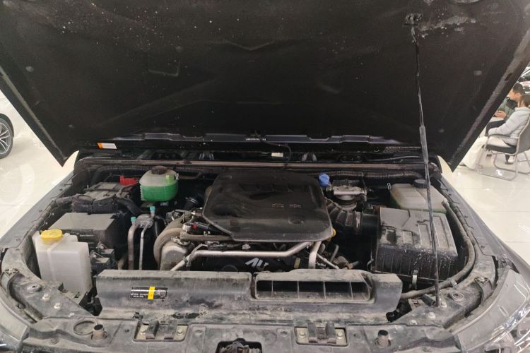 北京越野 北京BJ40 2024款 2.0D 刀锋英雄荣耀版机舱底盘24