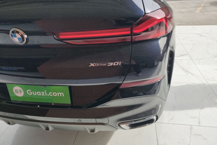 宝马X6 2021款 xDrive30i M运动套装车身外观6006