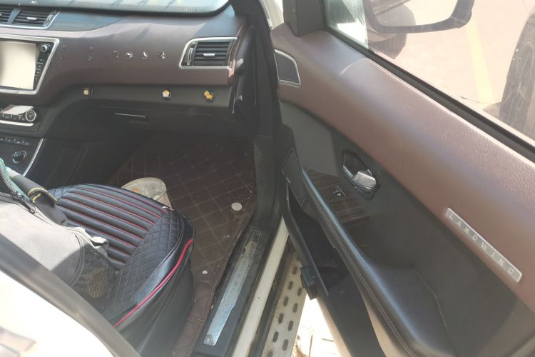 陆风X7 2015款 2.0T 全景尊贵版局部细节9005