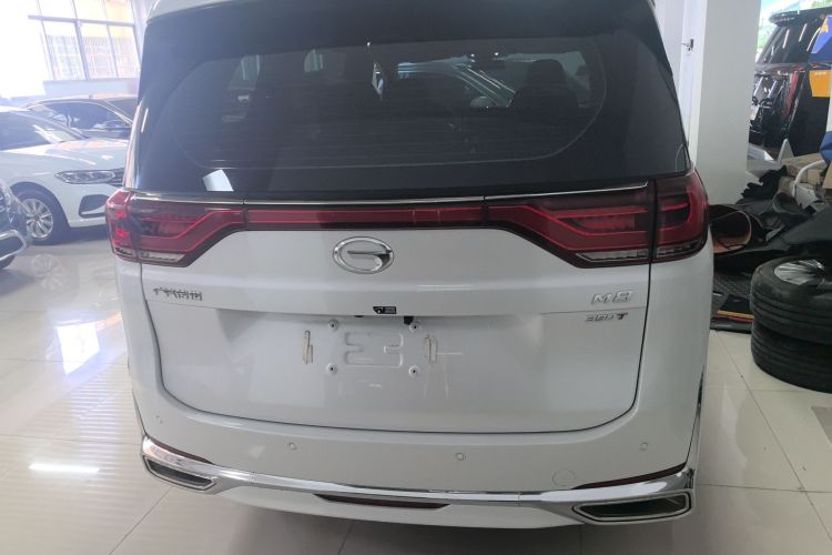 广汽传祺 传祺M8 2024款 领秀系列 390T 豪华版车身外观6004