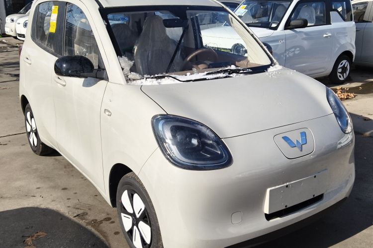 五菱汽车 宏光MINIEV 2025款 四门版 进阶款车身外观3