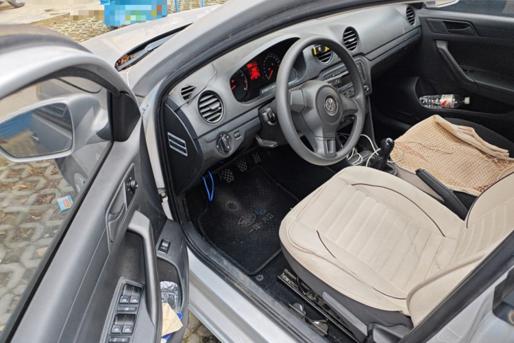 大众 捷达 2015款 质惠版 1.6L 手动时尚型中控内饰20