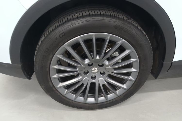 零跑汽车 零跑C11 2023款 增程 300舒享版车身外观6008